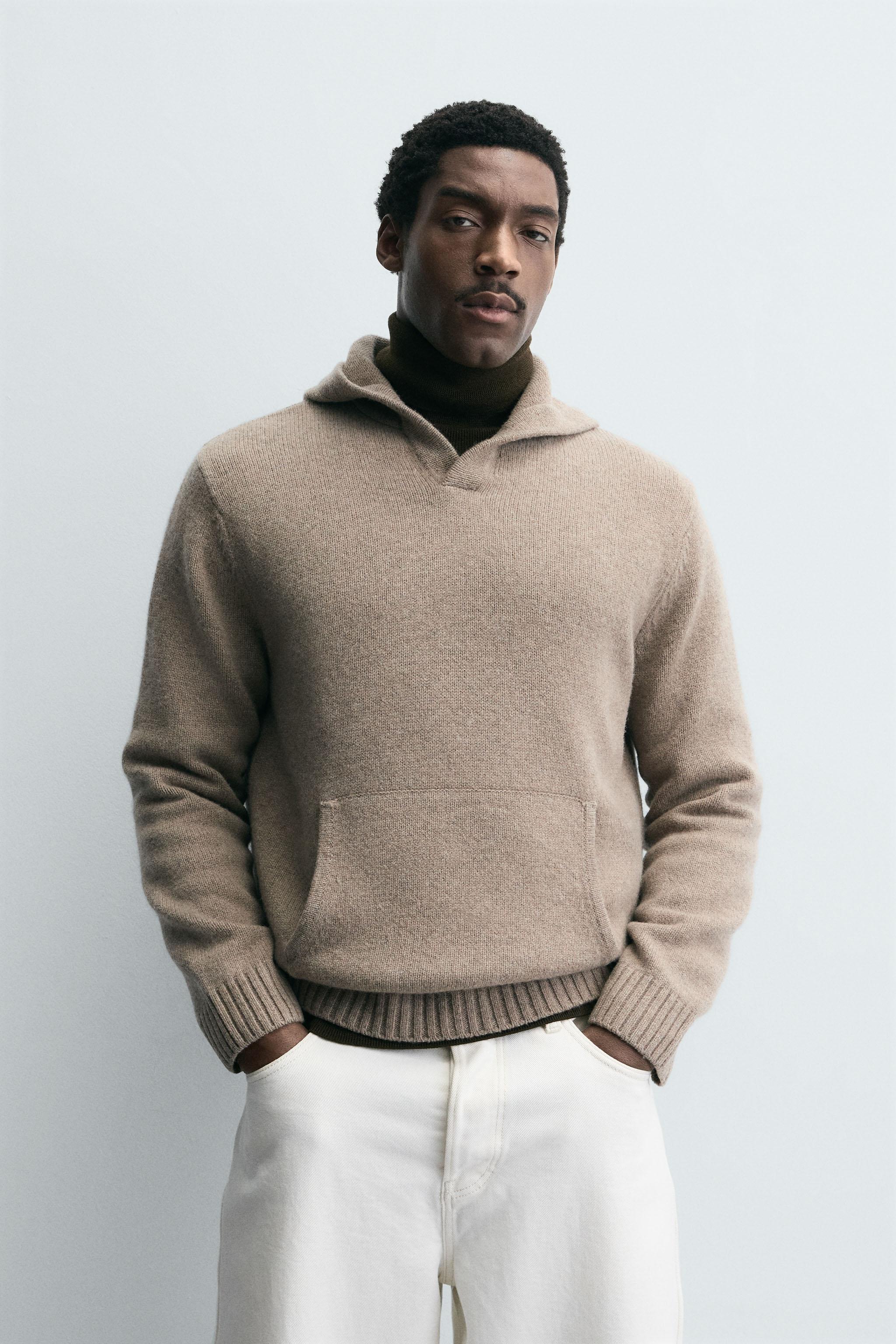 100% WOOL HOODED SWEATER